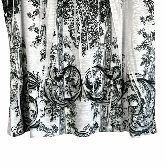 Dressbarn Blouse Top Womens 2X Black & White Paisley Print Embellished EUC - Picture 10 of 16